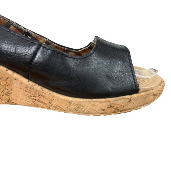 Crocs A-Leigh Leather Black Cork Wedge Slingback Open Toe Sandals Shoes sz 7 - Picture 2 of 16